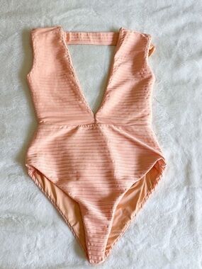 Revel Rey One-Piece Swimsuit Peach Pit Women's Size Medium